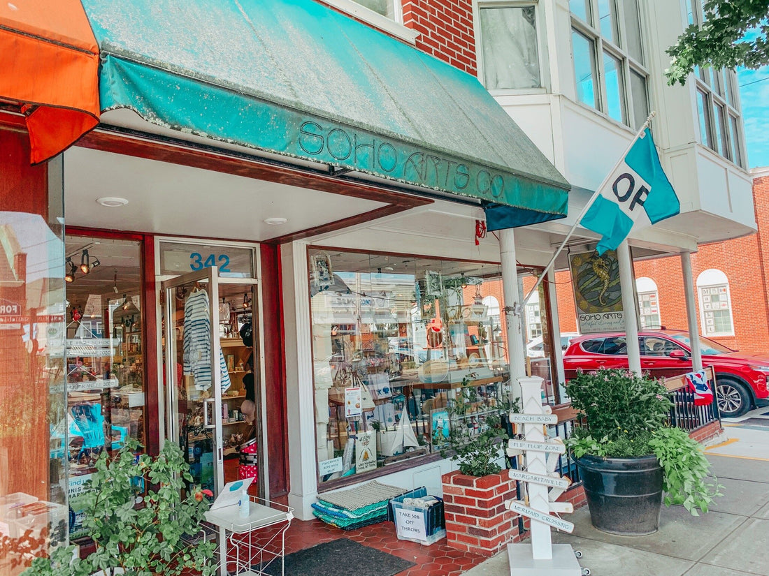Beach - Shop - Eat  Cape Cod Hyannis