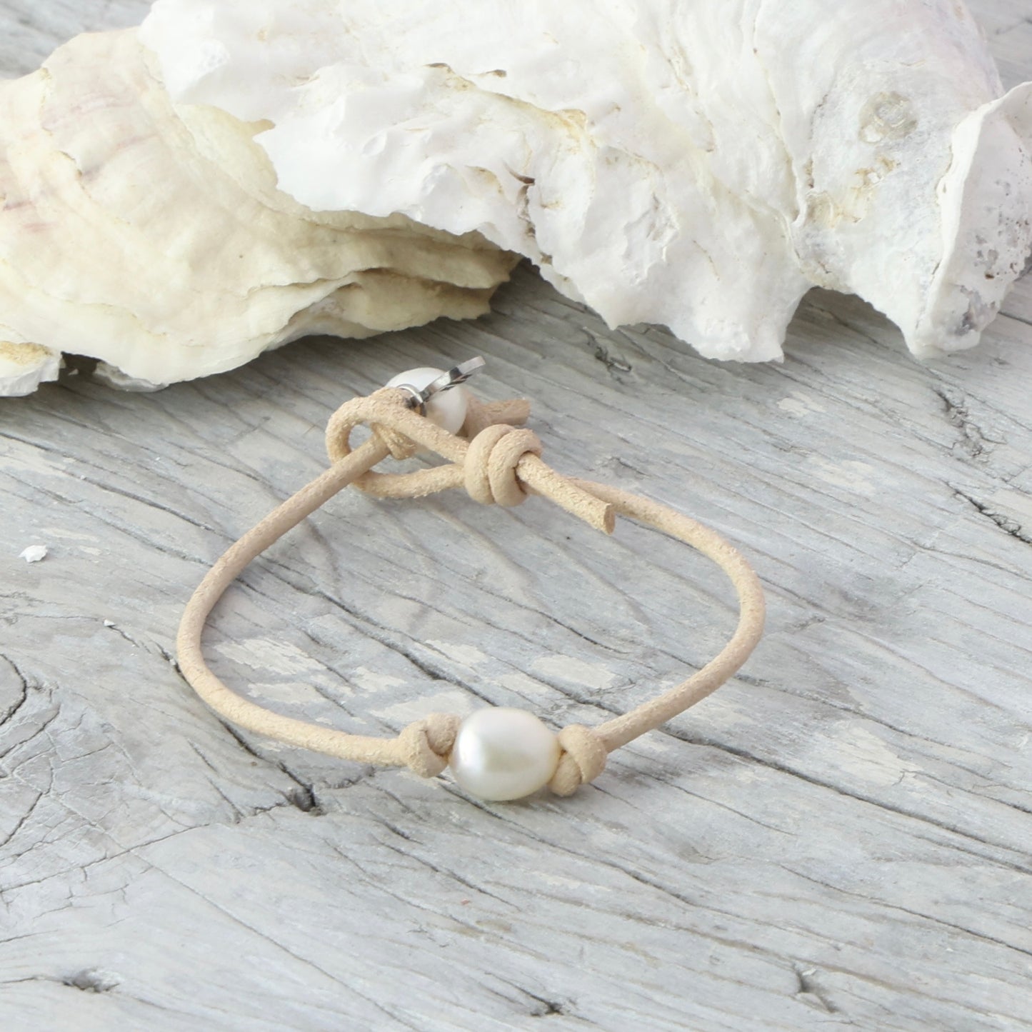 NEW!! Bitty Pearl Leather Bracelet