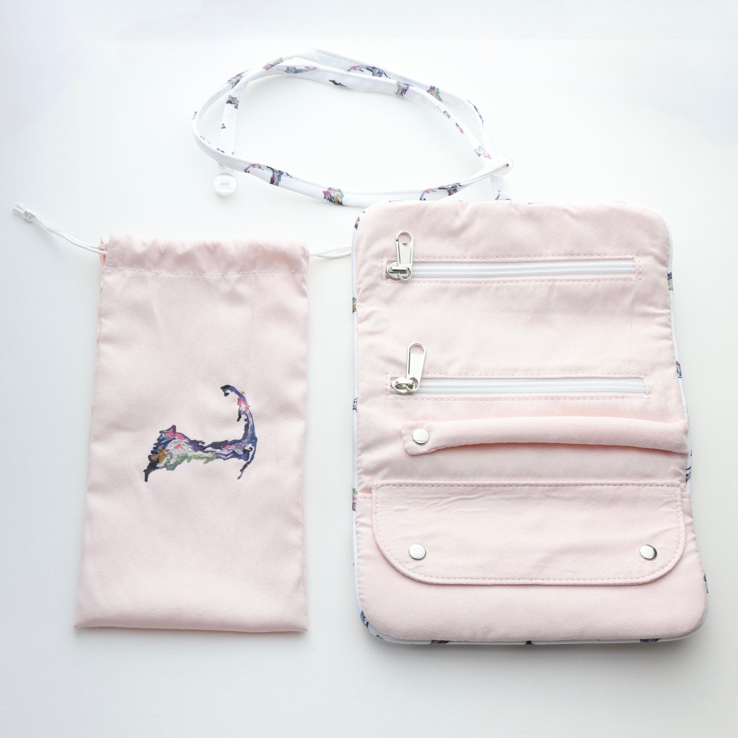 New!! Cape Cod Lux Jewelry Roll