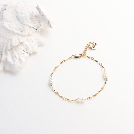NEW!! Covelet Pearl Bracelet