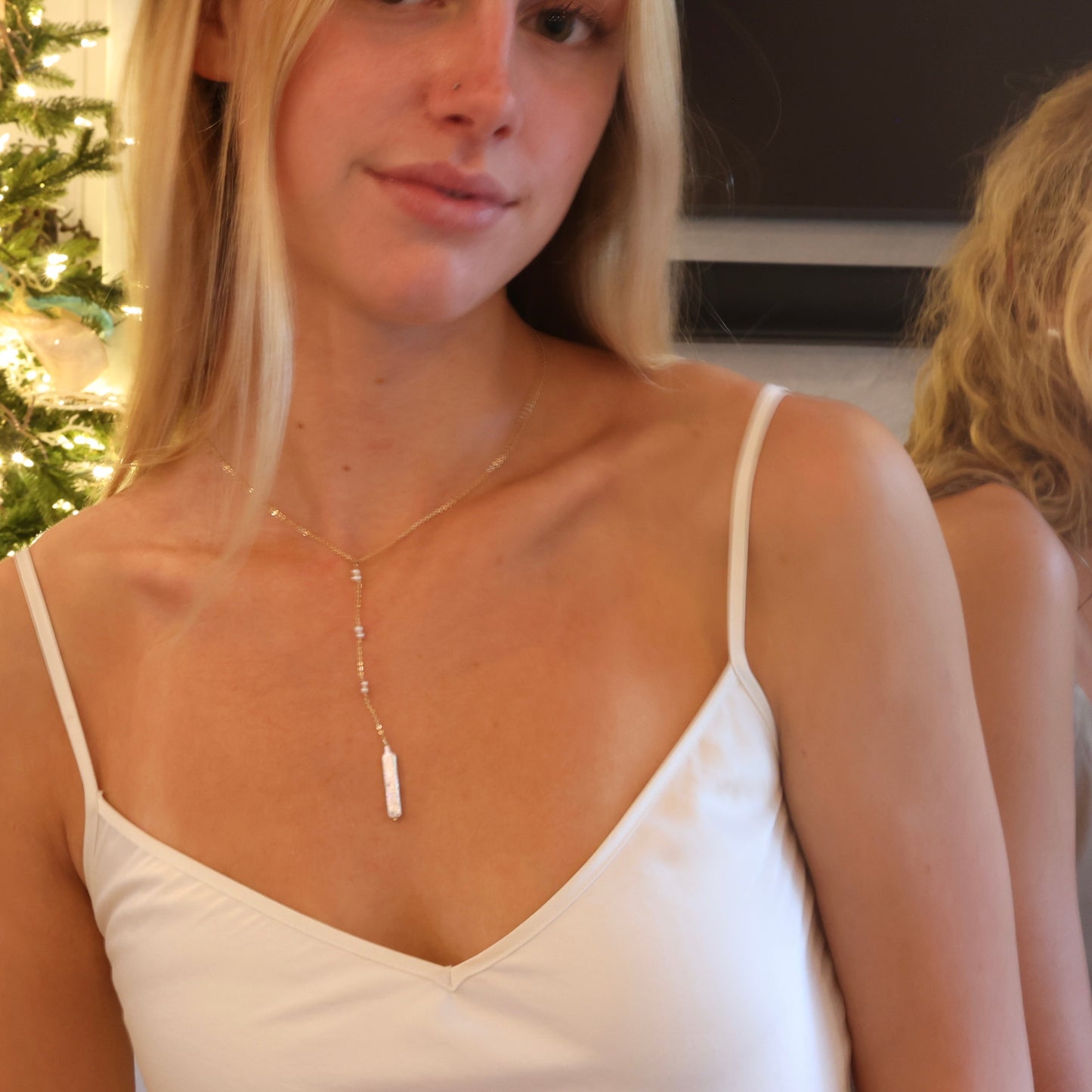 NEW!! Primalia Pearl Lariat