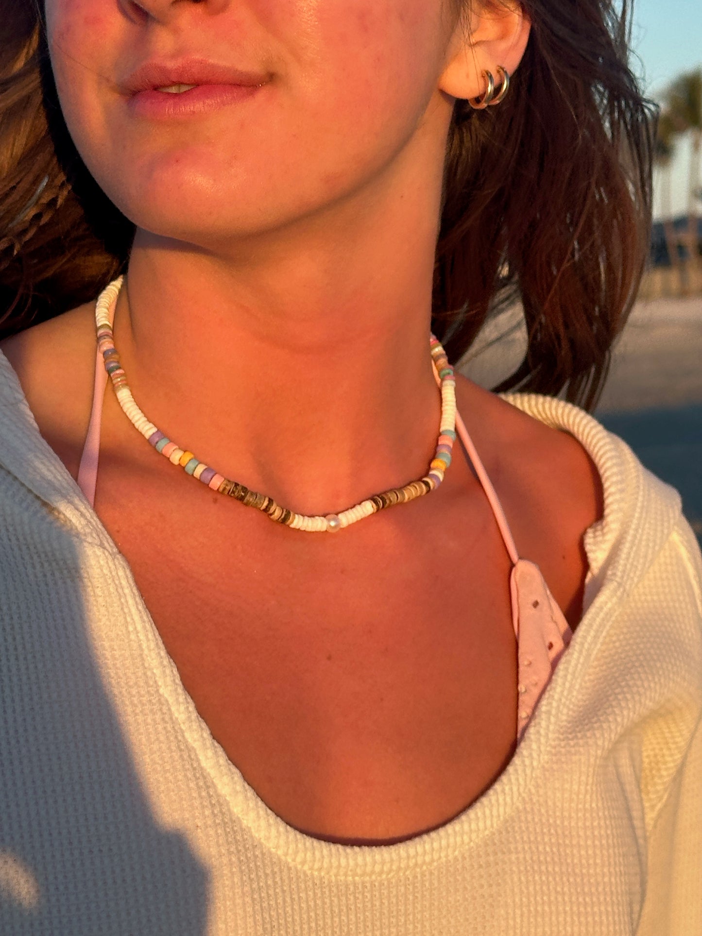 Puka Shell Ocean Breeze Choker Necklace Rainbow