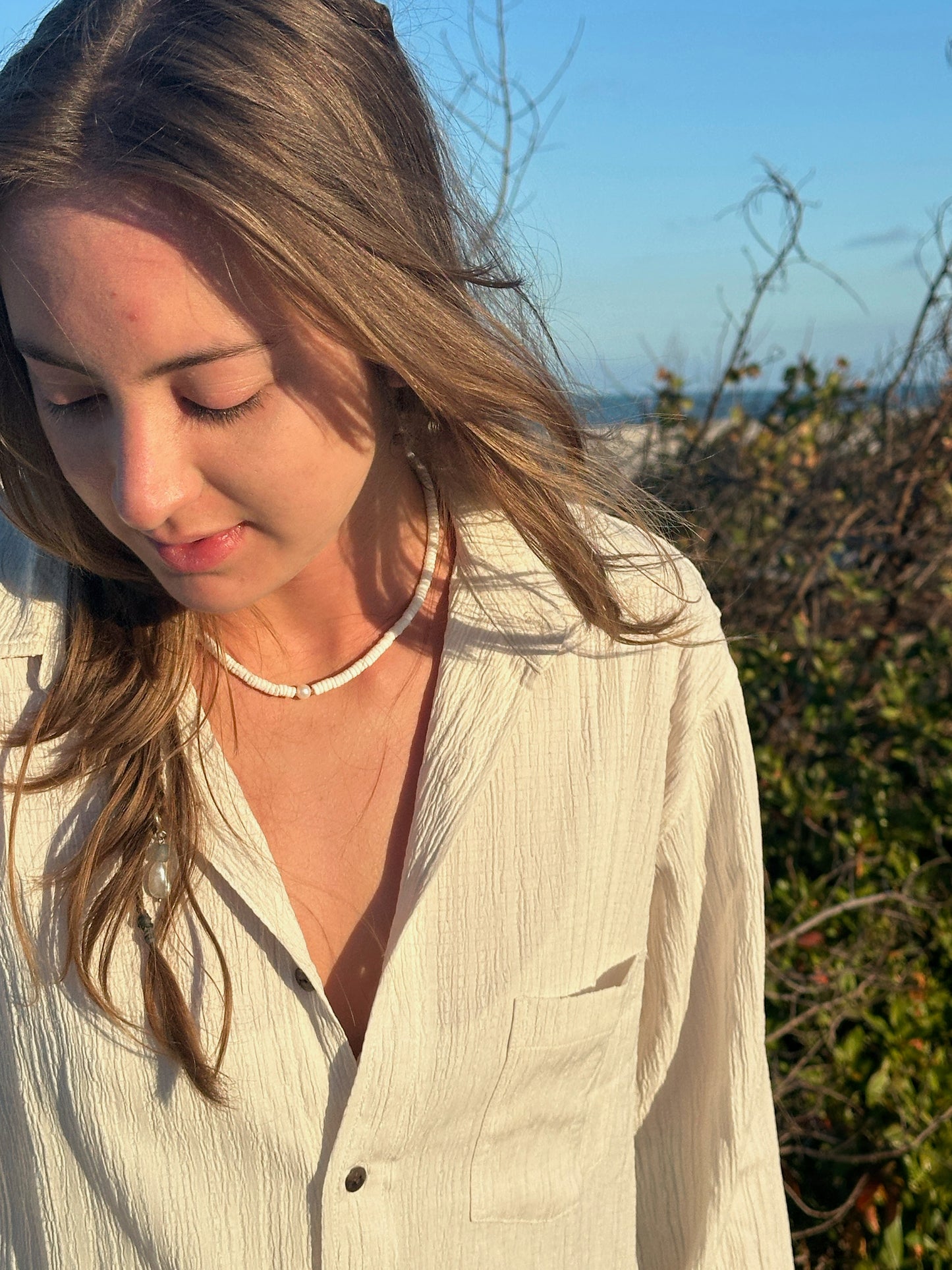 Puka Shell Ocean Breeze Choker Necklace Cloud