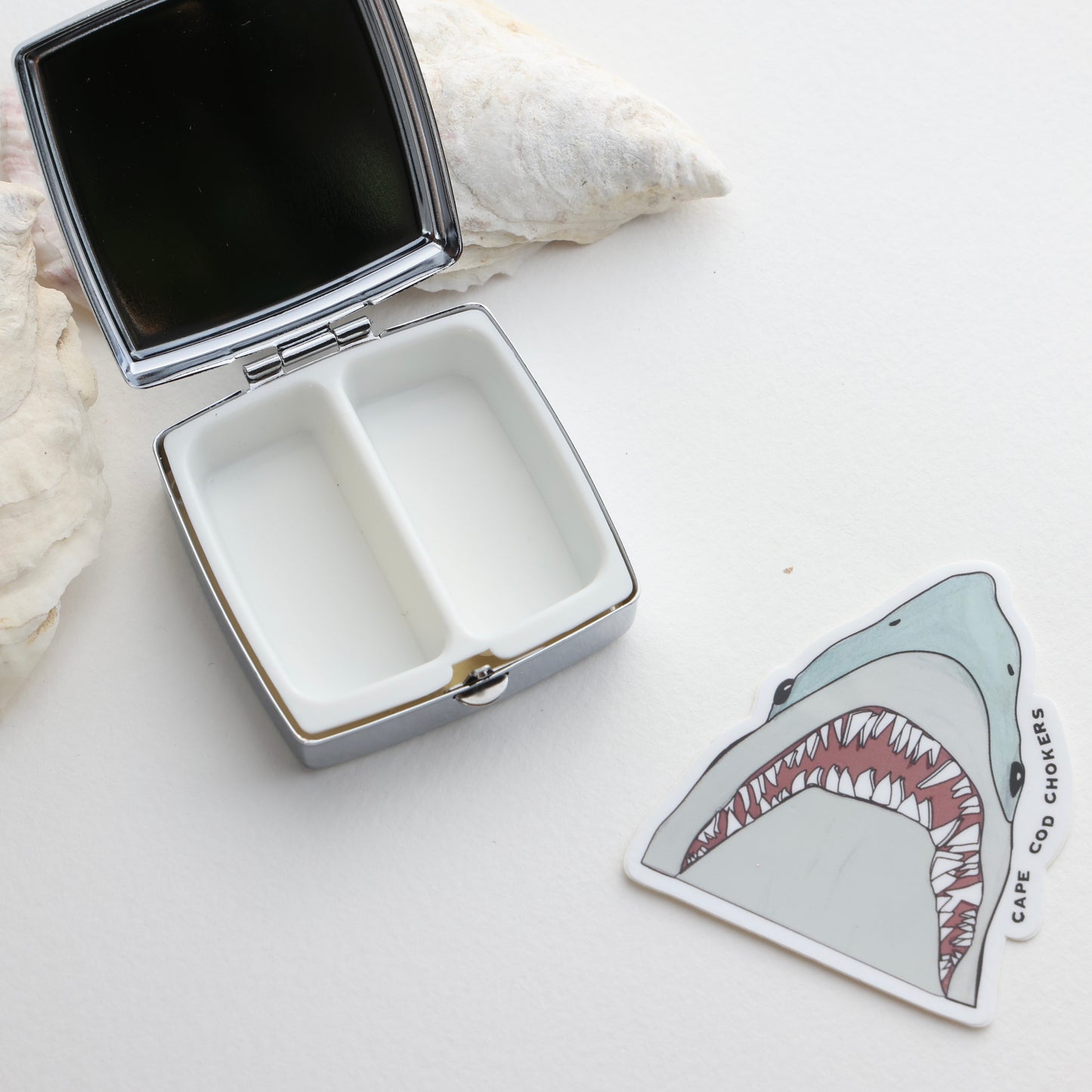 Jaws Little Treasure Pill Box