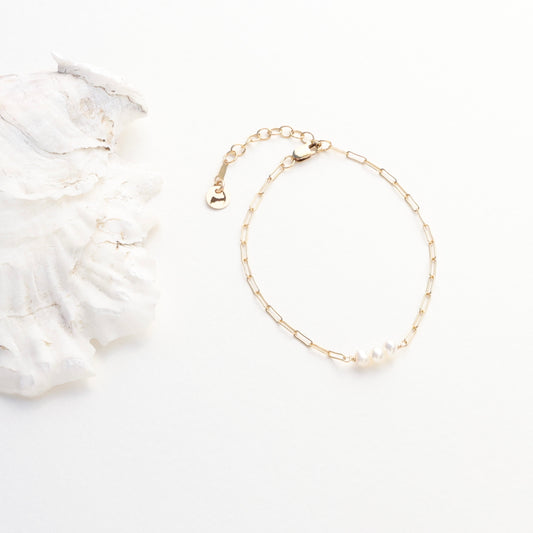 NEW!! Triple Pearl Drift Bracelet
