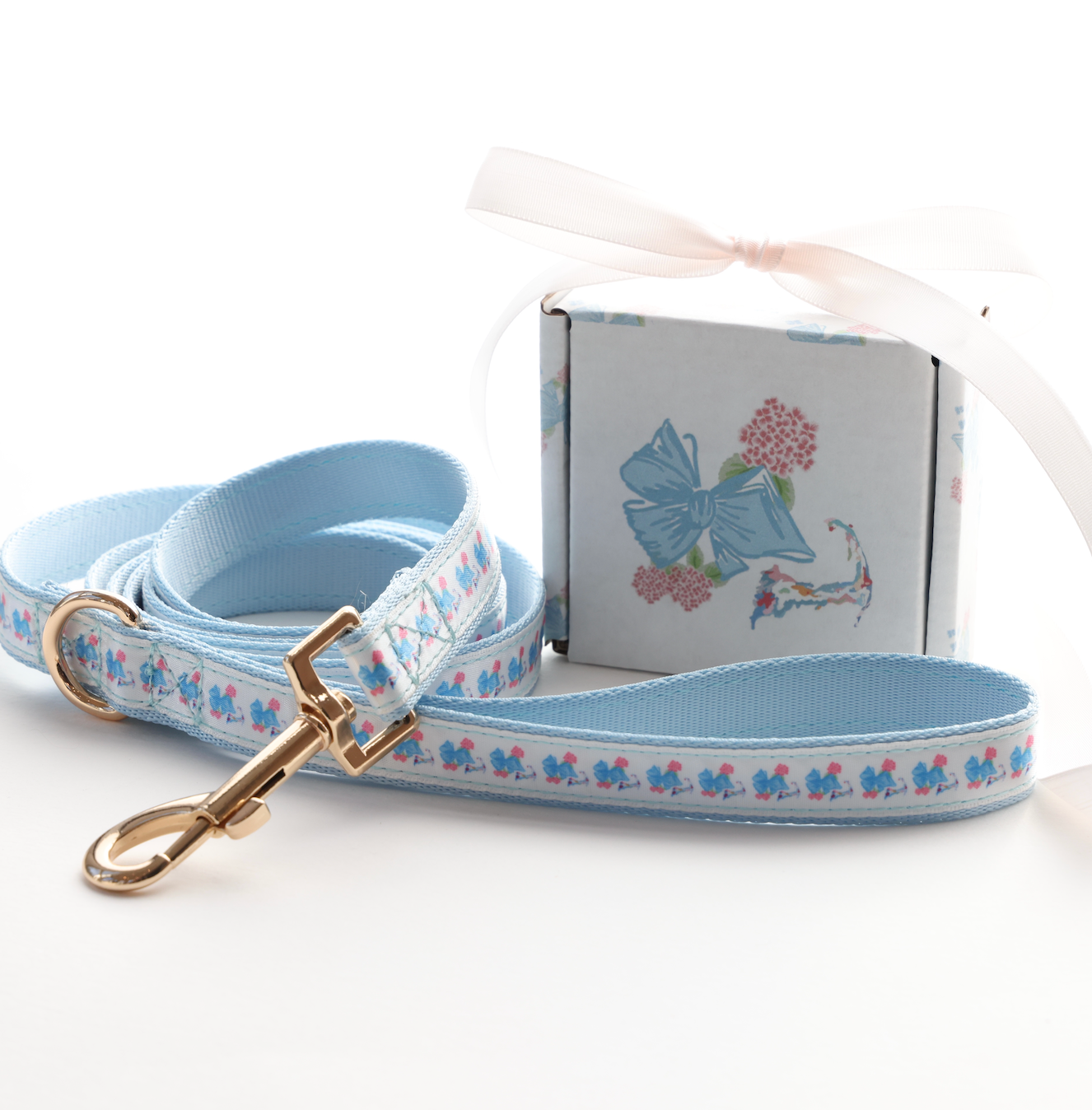 Hydrangea Dog Leash