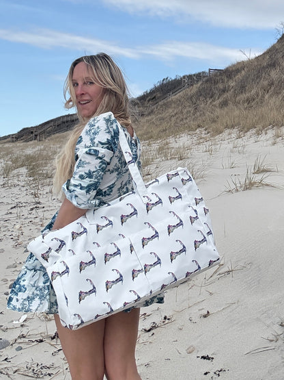 NEW!!  Cape Cod Oversized Escape Bag
