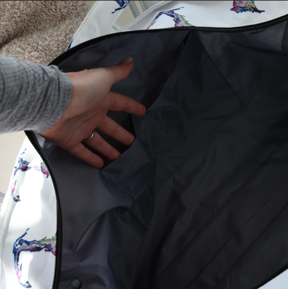 NEW!!  Cape Cod Oversized Escape Bag