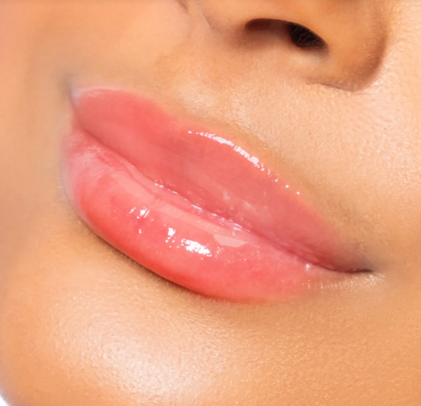 NEW!! Winter Wonderland Lip Gloss + Pearl Chain Guava Mango