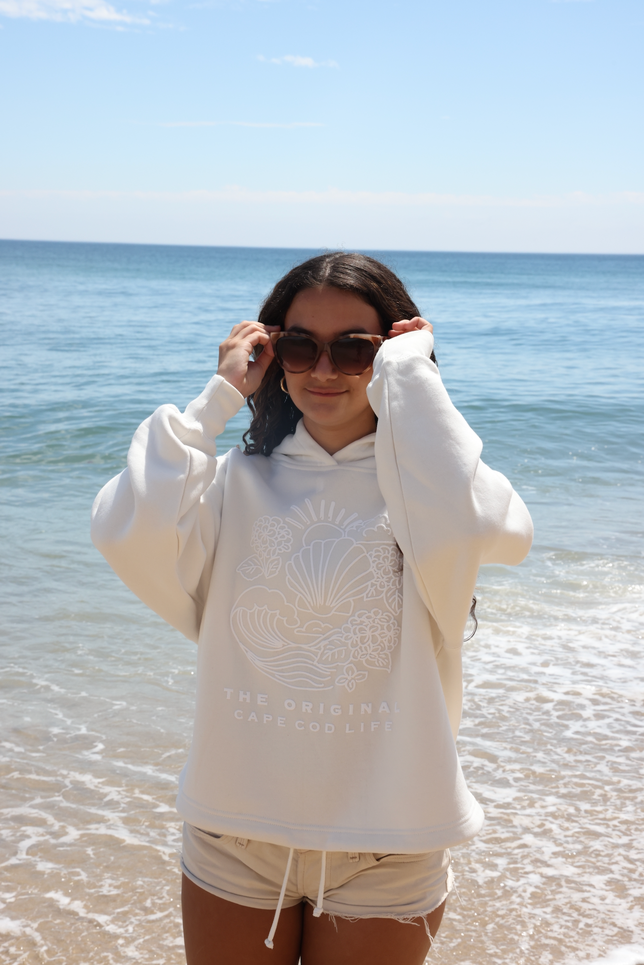 Cape Cod Puff Hoodie White Crop