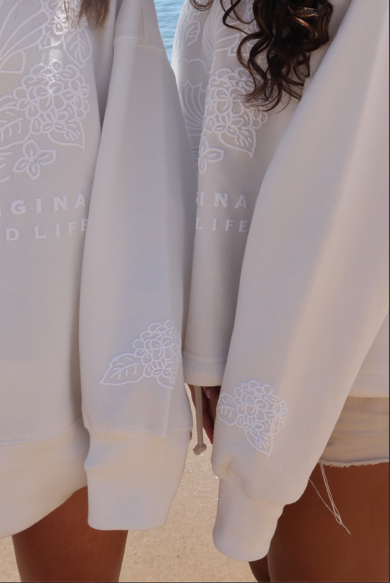 Cape Cod Puff Hoodie White Crop