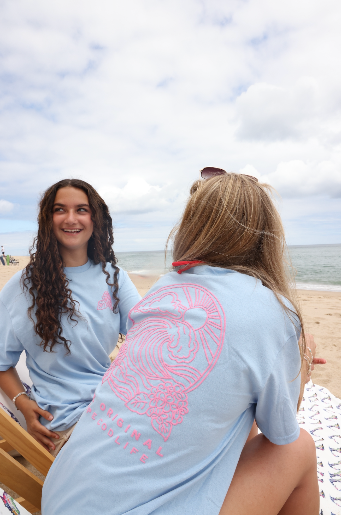 Blue Puff Wave Hydrangea Tee