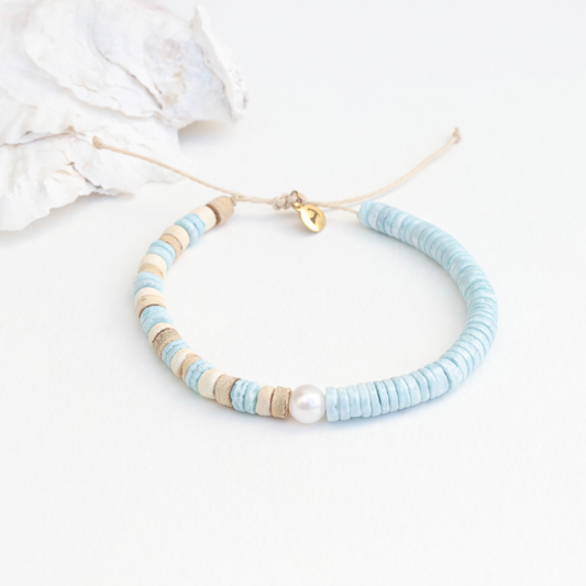 Ala Moana Shoreline Pearl and Puka Bracelet